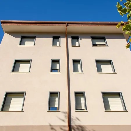 Casa Vittoria شقة LʼAquila